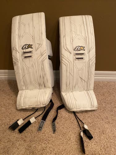 29" Brian's Optik X3 Goalie Leg Pads (Used)