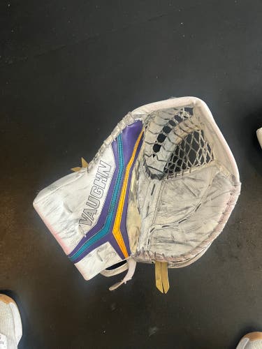 Vaughn V10 Pro Carbon Regular (Used)