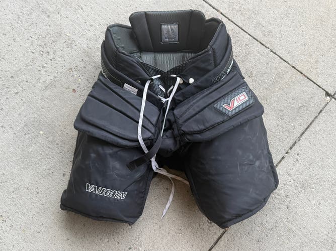 Senior Large Vaughn Velocity V10 Hockey Goalie Pants (Used)