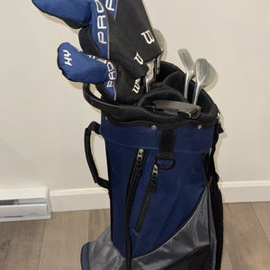 Junior 2018 Wilson Staff Left Hand Clubs (Full Set) Junior 10 Pieces 36" (Used)