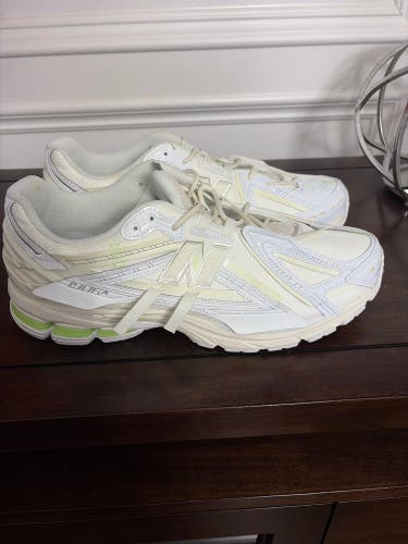 Men's Size M 14.0 (W 15.0) Adult New Balance 1906R Shoes (New)
