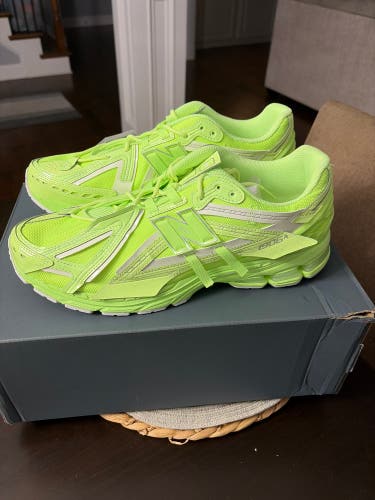 Men's Size M 14.0 (W 15.0) Adult New Balance 1906R Shoes (New)