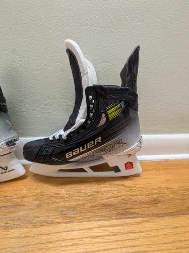 Black/Gray 2024 Bauer Vapor Hyperlite 2 Hockey Skates Pro Stock (Torey Krug - Brand New, MiC)