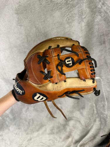 Orange Wilson A2K RH Infield Baseball Glove 11.75" (Used)