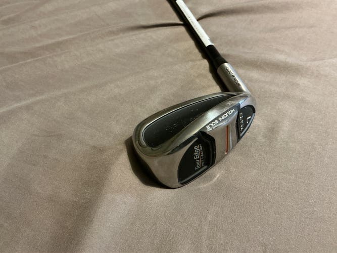 Men's Tour Edge Hot Launch X525 Left Hand Hybrid Regular Flex 7H Graphite Shaft (Used)