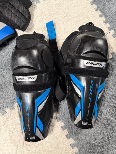 Youth Bauer 8" Shin Pads (Used)