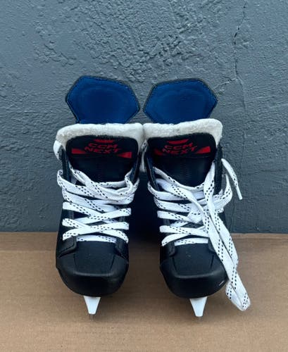 CCM Next Hockey Skates Regular Width 9 (Used)