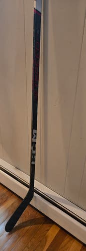 Senior Bauer Jetspeed FT6 Pro Right Handed Hockey Stick P90TM 80 Flex Pro Stock