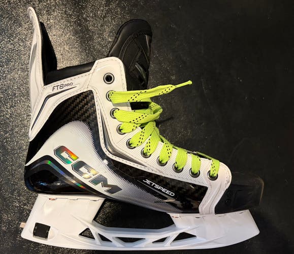 White 2026 CCM JetSpeed FT8 Pro Hockey Skates Regular Width 7.5 (Used)