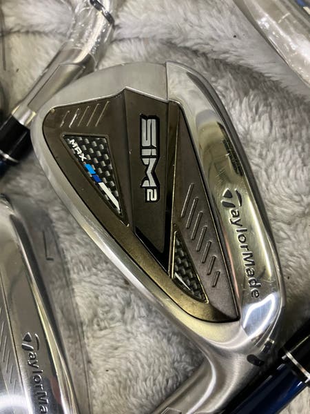 Men's TaylorMade SIM2 MAX Iron Set Right Handed (New