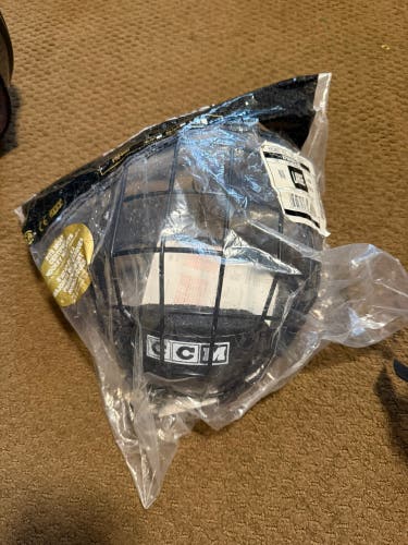 Large CCM FM480 Facemask Full Cage (New)