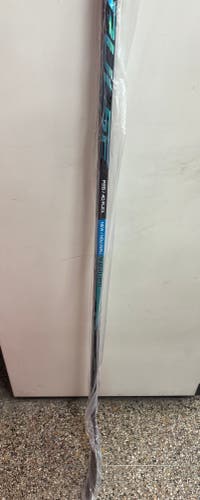 Junior Bauer Pulse Left Hand Hockey Stick P28 40 Flex (New)