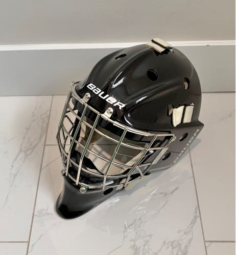 New Black Bauer S25 950 Goalie Mask