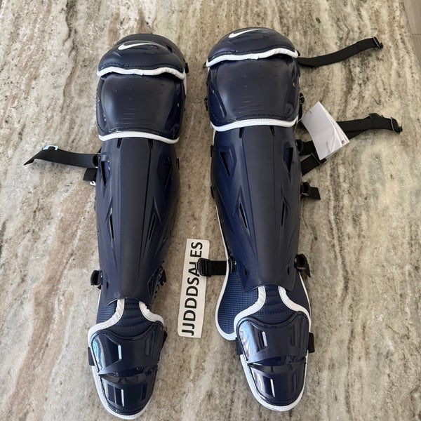 Nike Diamond Elite Baseball Catchers Leg Guards Navy Blue White FB3324-498 Men’s Sz 16
New With Tag