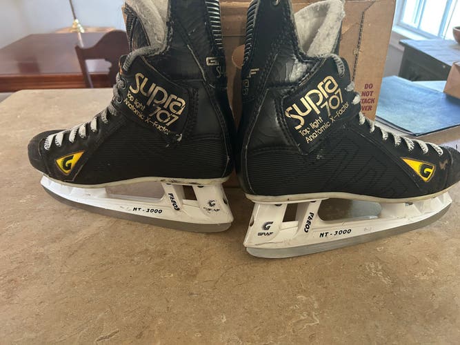 Graf Supra 707 Hockey Skates Wide Width 8.5 (Used)