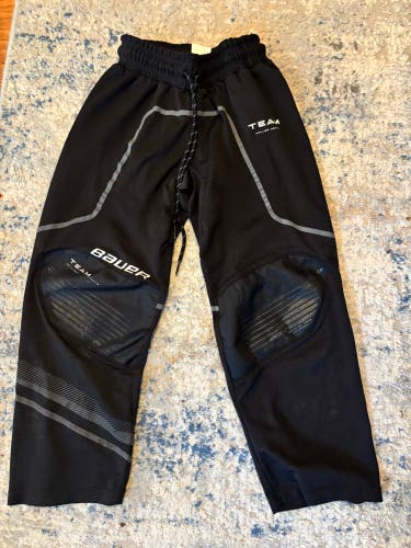 Medium Bauer Inline Pants (Used)