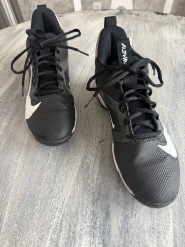 Men's Size M 7.5 (W 8.5) Nike Low Top (Used)