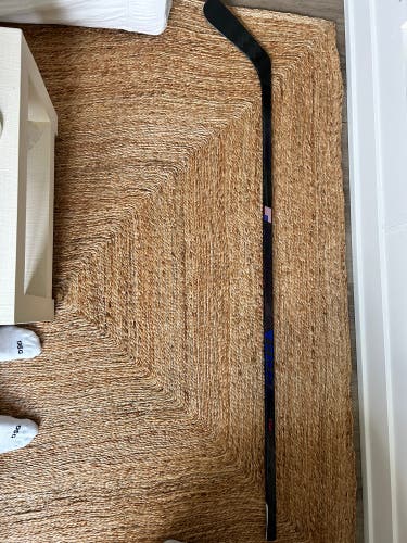 Senior CCM JetSpeed FT8 Pro Left Hand Hockey Stick P86 75 Flex (New)