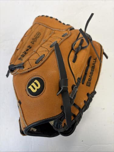 RHT Size 11 Inch Wilson PRO 450 Baseball Glove. Mitt.
