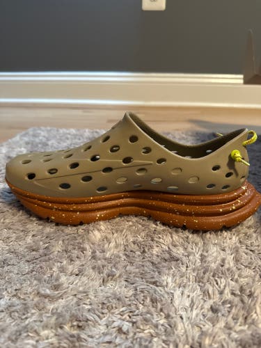 Brown Unisex Size M 11.0 (W 12.0) Adult Shoes (New)