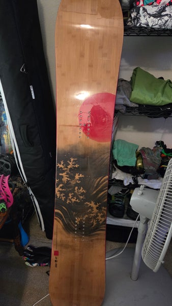 Men's Arbor Twin Camber Snowboard Freeride Without Bindings Medium Flex True Twin 167 cm (New)