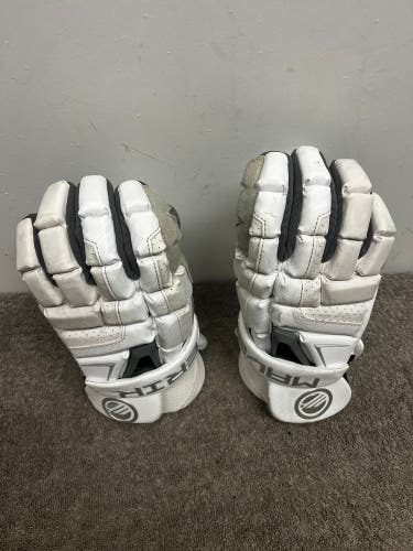 Maverik m6 Lacrosse Gloves Size Medium 12” White Gray Adjustable Cuff