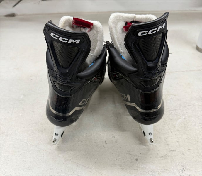 Black 2023 CCM JetSpeed FT6 Pro Hockey Skates Wide Width Pro Stock 9.5 (Used)
