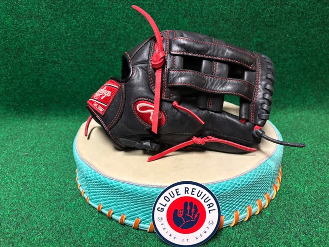 Rawlings R9 RH Outfield Baseball Glove 12" (Used)