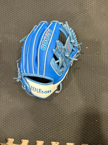 2025 Wilson A2000 RH Infield Baseball Glove 11.5" (New)