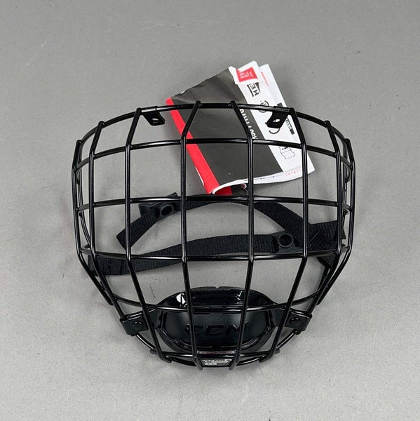 CCM FM70 S Senior Small Hockey Cage