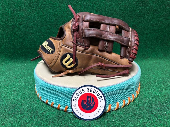 Wilson A2K RH Infield Baseball Glove 12" (Used)
