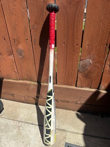 Combat Pure Composite Bat (-11) 17 oz 28" (Used)