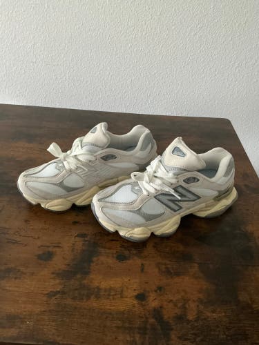 New balance 9060 size 7 women’s