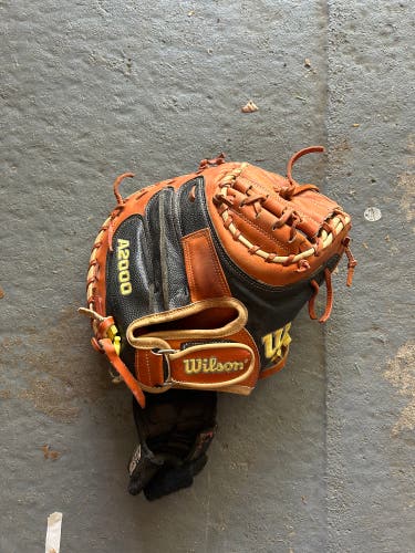 Wilson A2000 RH Catcher's Baseball Glove 34" (Used)