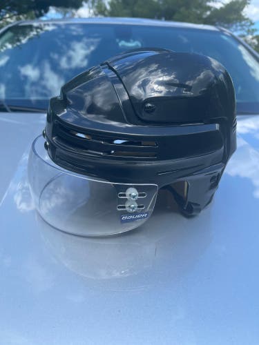 Medium Bauer 4500 Helmet Pro Stock (New)