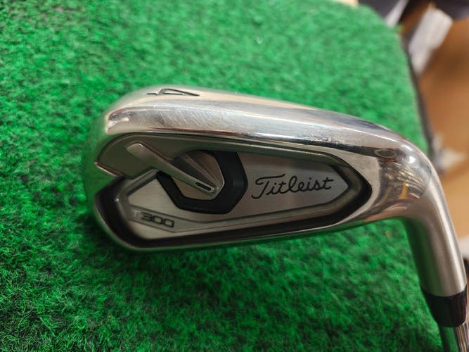 Titleist T300 Individual 4 Iron Steel Shaft Stiff Flex AMT S300 Black