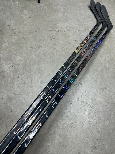3 Pack 85 Flex P28 Senior True Catalyst 9x Left Hand Hockey Stick Pro Stock (New)