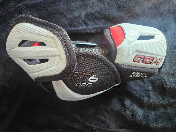 Senior Medium CCM JetSpeed FT6 Pro Elbow Pads (Used)