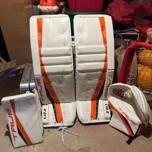 True L12.2 Regular Goalie Full Set Carter Hart Flyers Pro Stock (New)