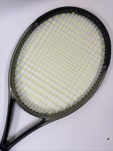 Wilson Profile 2.7si Tennis Racket, 4 1/2" Grip, 95 sq. in., 27" w/ cover