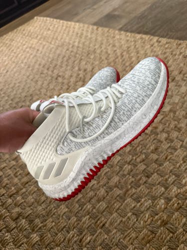 Men's Size M 12.5 Adidas Dame 4 Shoes
