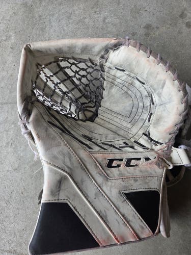 CCM Axis 1.9 Regular (Used)