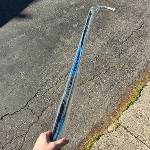 Intermediate Bauer Nexus 2N Pro Left Hand Hockey Stick P88 65 Flex (New)