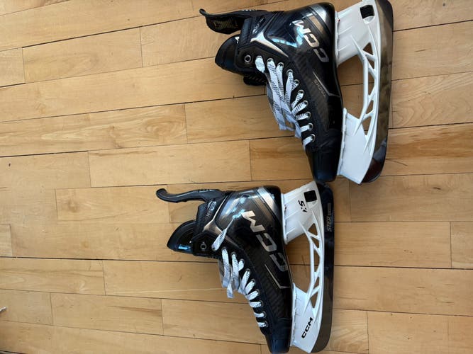 Black/Gray 2024 CCM Tacks XF Pro Hockey Skates Regular Width Pro Stock 9 (New)