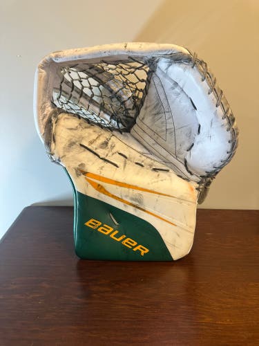 2023 Bauer Hyperlite2 Regular Pro Stock (Used)