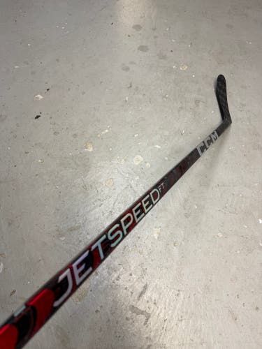Intermediate CCM JetSpeed FT5 Pro Left Hand Hockey Stick P28 55 Flex (Used)