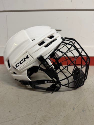 Medium CCM Tacks 720 Helmet (Used)