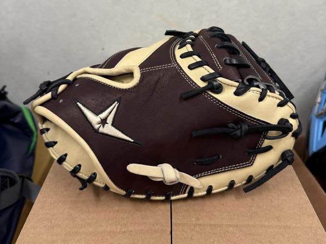 All Star RH Catcher's CM5000 Baseball Glove 34" (Used)