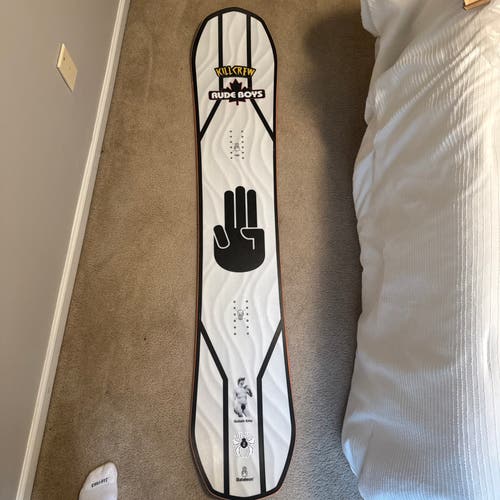 Men's Snowboard All Mountain Without Bindings Medium Flex Directional Twin 164 cm (Used)