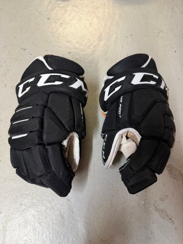 CCM Tacks 4 Roll Pro 2 Gloves 14" (Used)